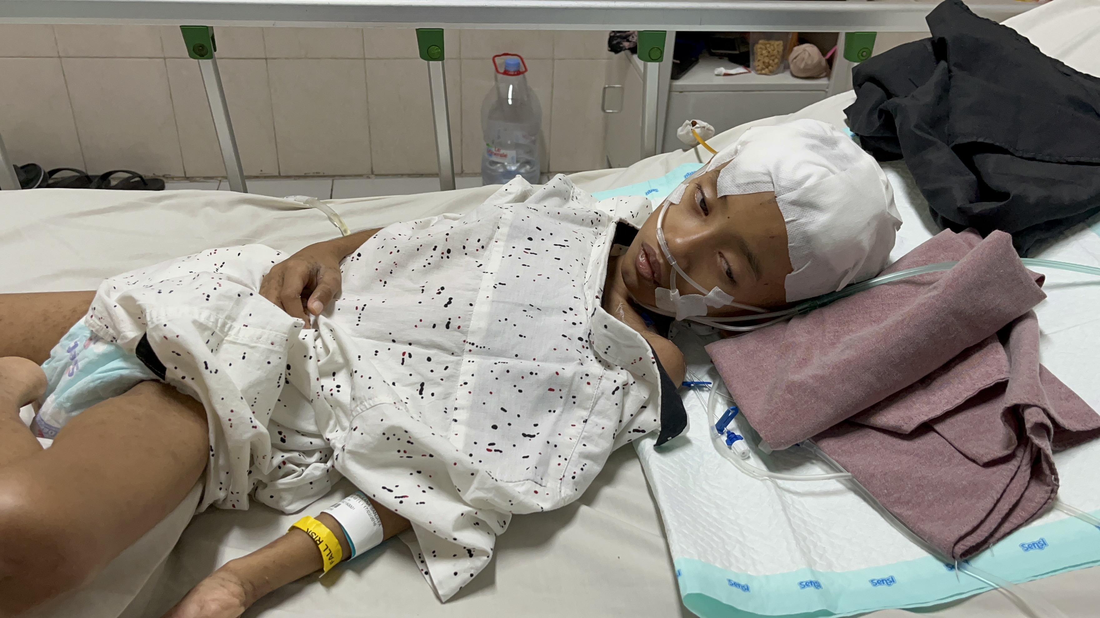 Bantu Anak Pengidap Tumor Otak Ini Sembuh dan Sekolah Lagi