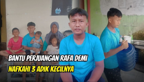 Jadi Buruh Galon, Yatim Ini Berjuang Demi 3 Adiknya