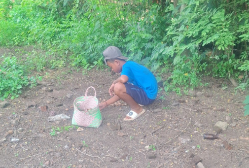 Berbagi THR di Hari Raya untuk Anak Pelosok