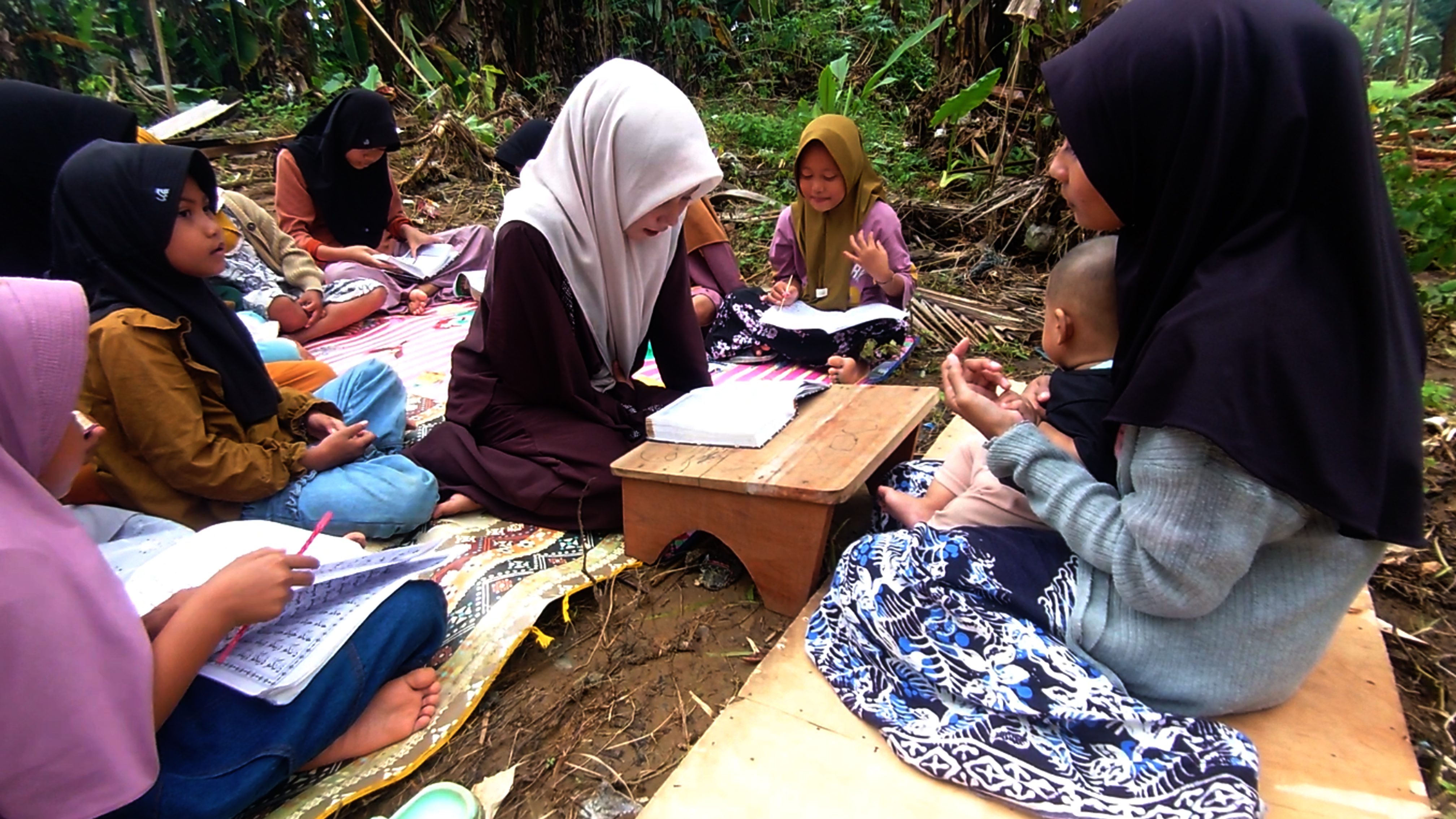 Banjir Bandang, Hanyutkan Bangunan Ponpes