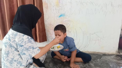 Idap 2 Penyakit! Bantu Yatim Piatu Ini Bisa Sembuh