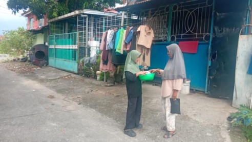 Bocah 12 Tahun Ini Berjuang Demi Sepiring Nasi Untuk Keluarga