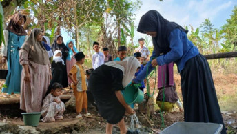Alirkan Pahala, Hadirkan Air Bersih Untuk 20 Santri di TPQ